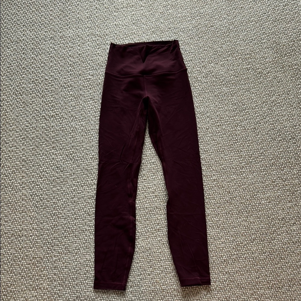 Lululemon Align legging 7/8 Burgundy size 2